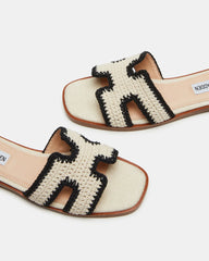 Niccola™ Lightweight Walking Ease