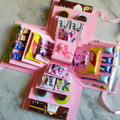 Surprise Box – a Personal Gift Full of Warmth and Beautiful Memories