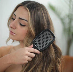 Knotclear™ | Miracle Hairbrush