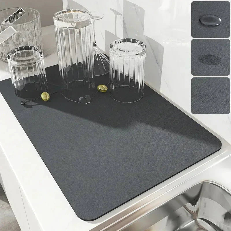 HydroGuard Pro — Instantly Locks Away Water for a Safer, Spotless Home