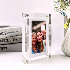 LiveFrame™ Share Timeless Memories