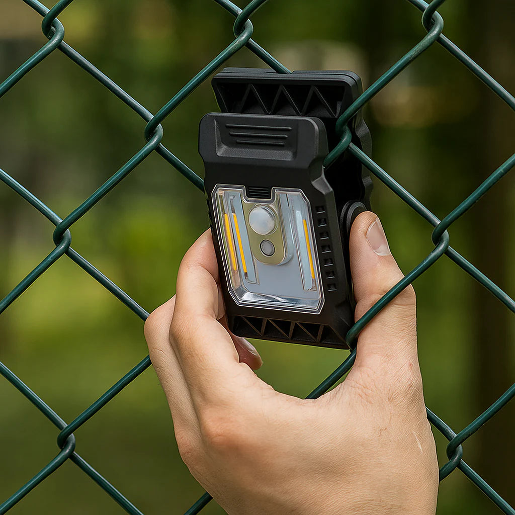 Solar Motion Sensor Outdoor Light | Tool-Free Clip Mount, Waterproof LED Lamp | Up to 30 m² Coverage & 10-Hour Charge