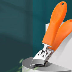 NailPro™ Angled Beauty Trim