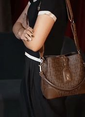 Nevaeh™ Pocket-Packed Practicality