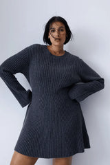 Jamilah™ Streamlined Everyday Elegance