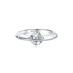 Starfable™ – Elegant S925 Spinning Star Ring (60% Off)