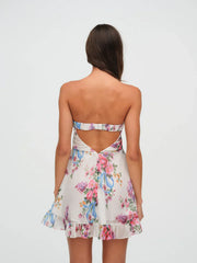 Emilia™ Weekend Style in Bloom