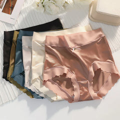 2+1 FREE TEMPORARY | SureComfort™ | Antibacterial, Hygroscopic, Odor-Free Silk Gynaecological Briefs