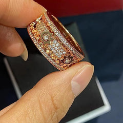 SpinRing™ Focus Through Motion