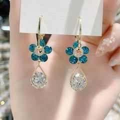 Elara™ Elegant Floral Sparkle